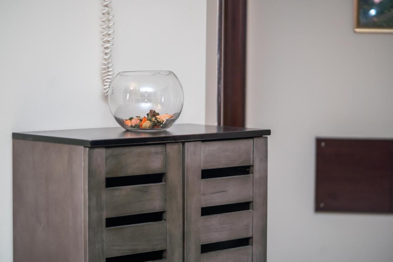Higuests - Deiras Lucky Find, 5-Min To The Airport Apartment Dubai Luaran gambar